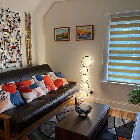 Trendy In Tremont, Cleveland Apartment Bagian luar foto