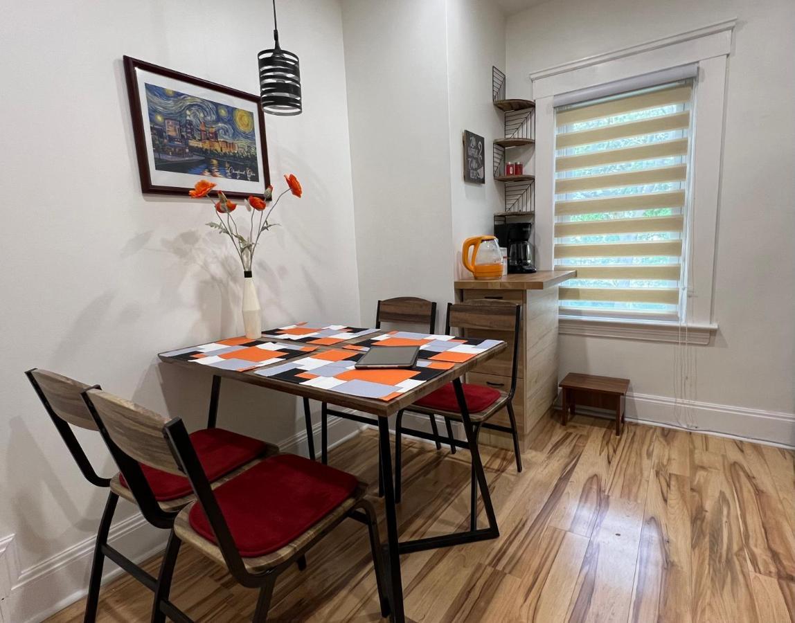 Trendy In Tremont, Cleveland Apartment Bagian luar foto