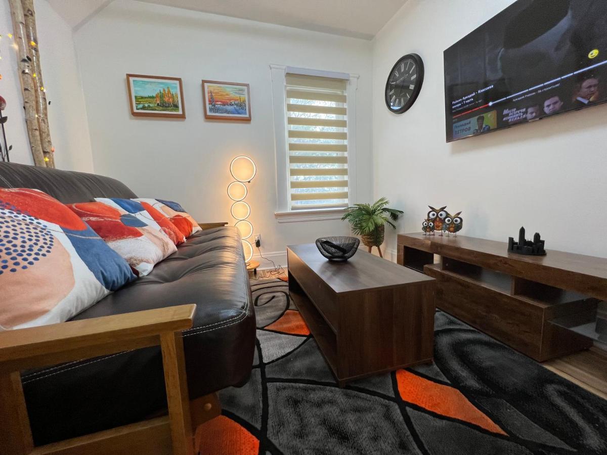 Trendy In Tremont, Cleveland Apartment Bagian luar foto