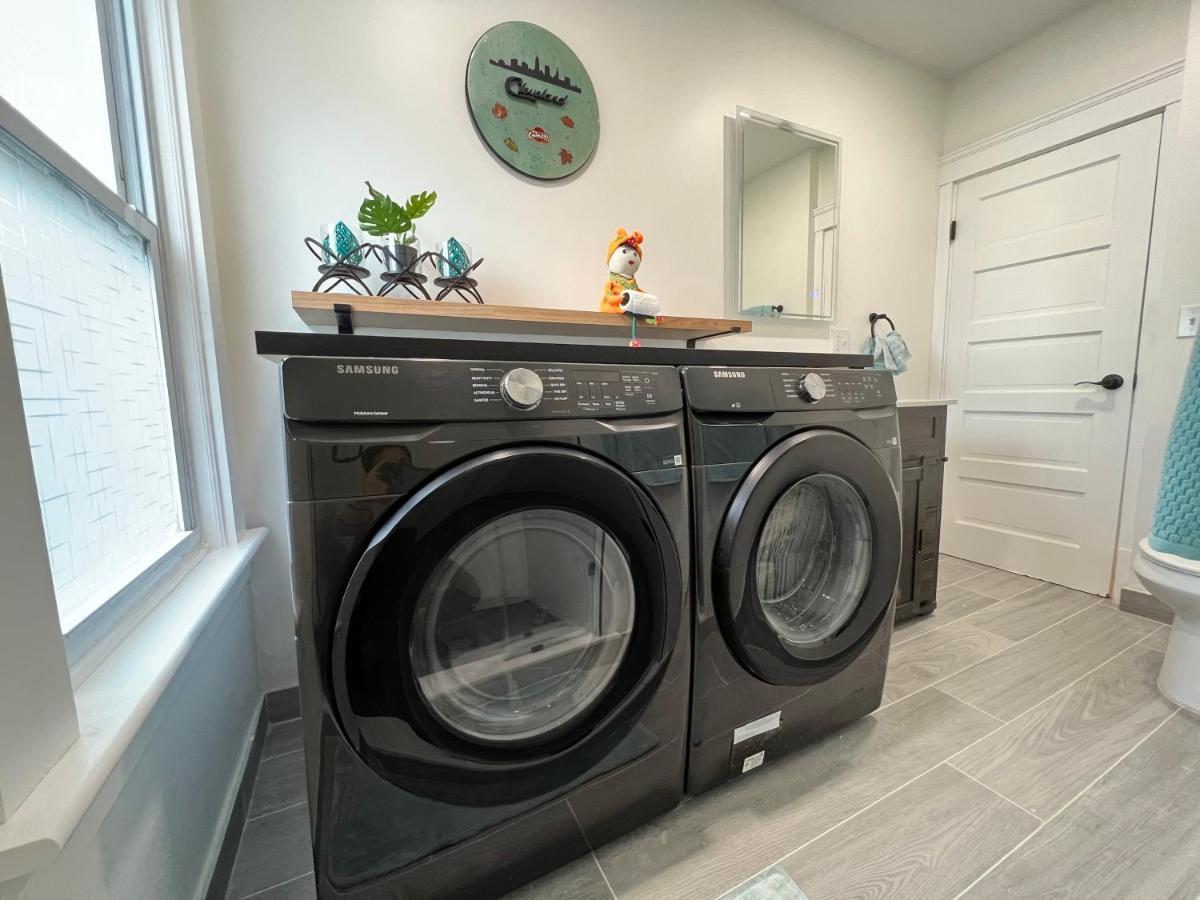 Trendy In Tremont, Cleveland Apartment Bagian luar foto